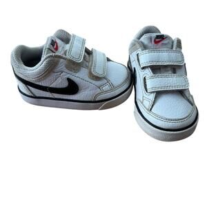 Nike Baby Boys Sneakers Size 5 White Hook Loop Take Double Strap Athletic Shoes